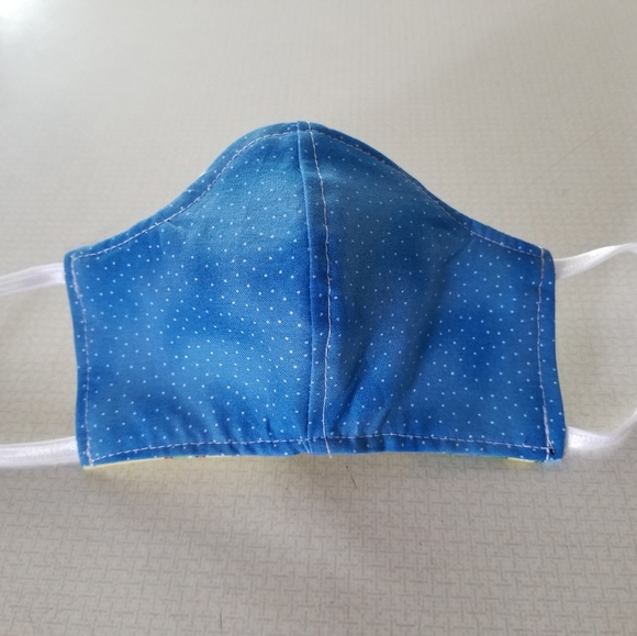 Face Masks with filters - Picture 2 of 2